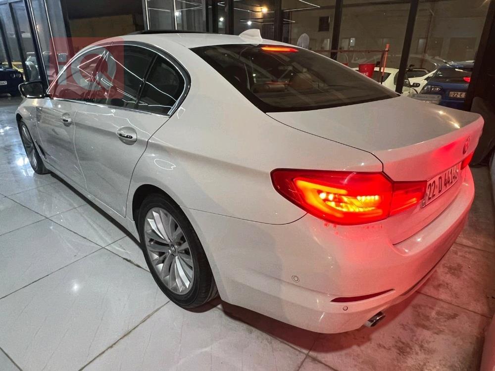 بي ام دبليو الفئة 5